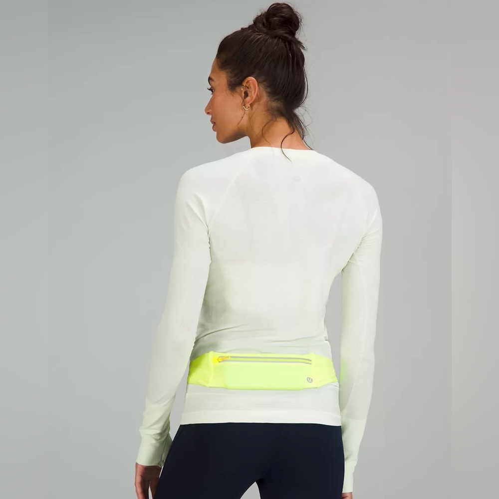 Lululemon Fast and Free Running Belt